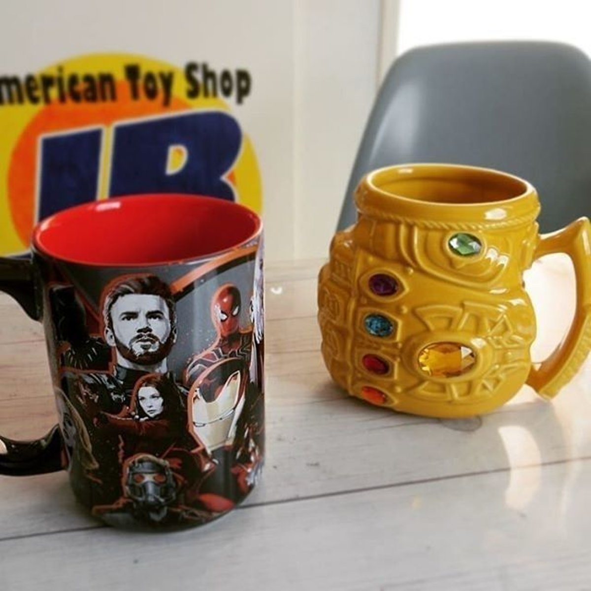 マーベル『アベンジャーズ／インフィニティ・ウォー』 のオフィシャル