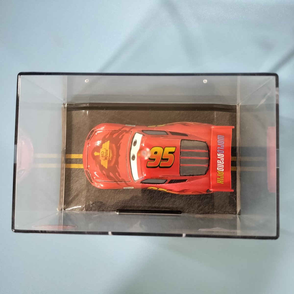 2012年頃 ピクサー『カーズ2』 Disney Store 1/43 ダイキャストカー ラ