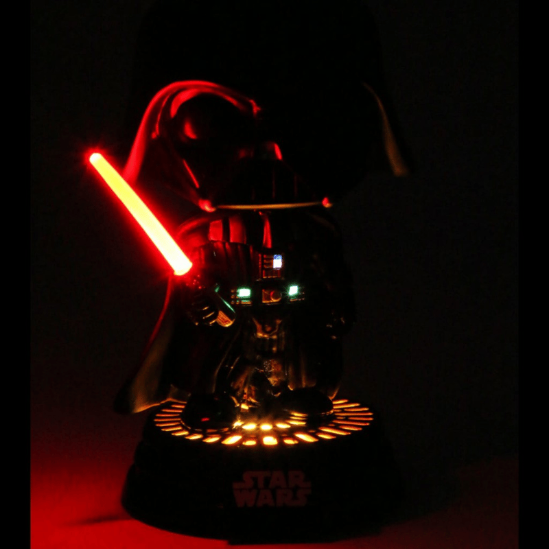 ファンコポップ 『スターウォーズ』ダースベイダー　10インチ　ライト&サウンド Amazon.co.jp: Funko POP! スターウォーズ - 10インチ ジャンボダース