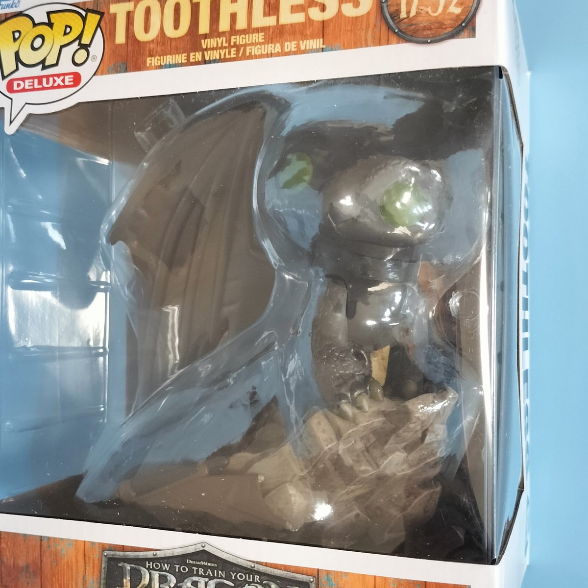 Funkoヒックとドラゴントゥース toothless 686 fit=scale-down,w=1200