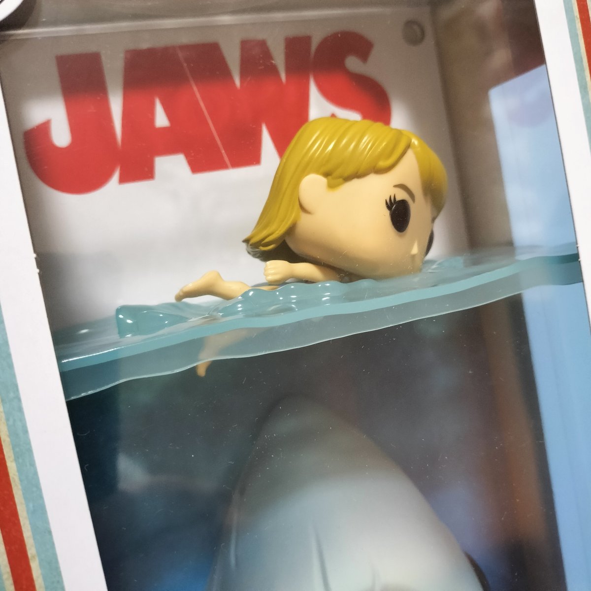 ファンコ ポップ VHSカバー 映画『ジョーズ』ブロディ署長 Amazon.com: Chief Brody (Jaws) Funko Pop! VHS Cover