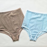 Geometric    high waist shorts