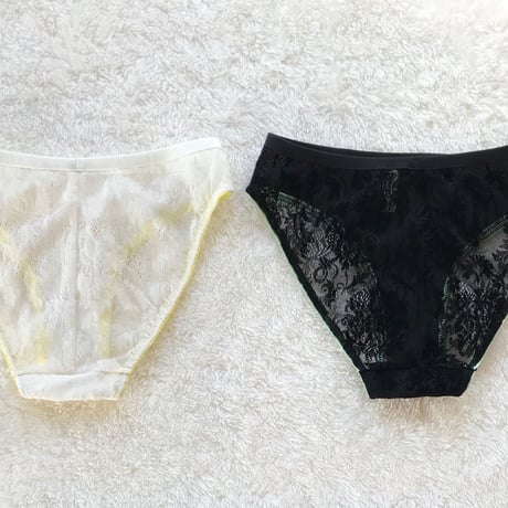 Flocky Lace shorts