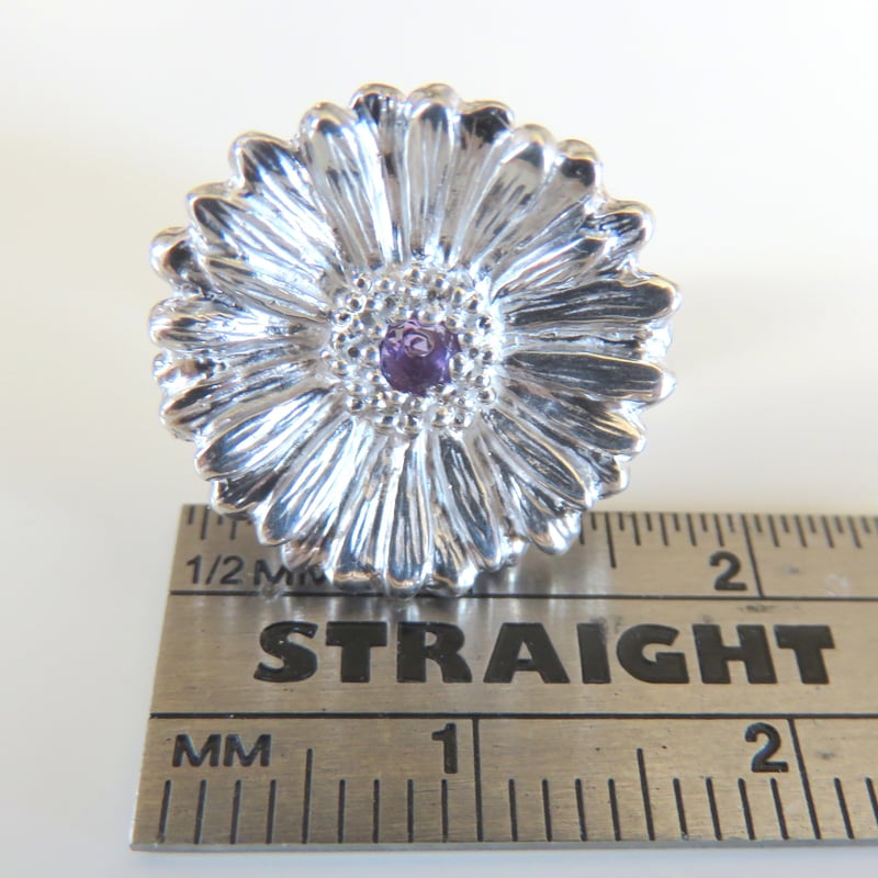 ガーベラのラペルピン Lサイズ 【受注生産】男性にも ガーベラ好きさん