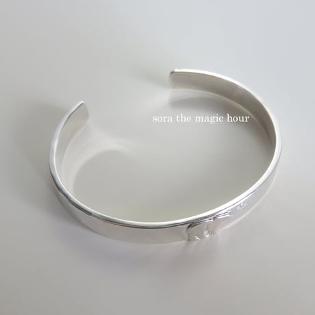 ホッキョクグマのバングル　ブレスレット　Polar bear　silver925　しろくま【受注生産】