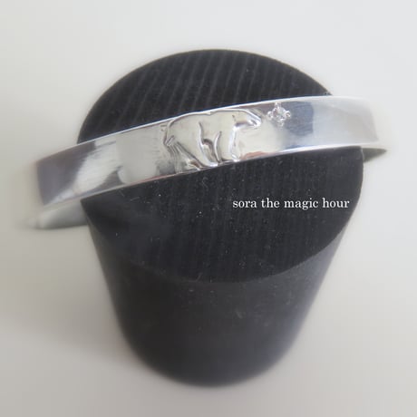 ホッキョクグマのバングル　ブレスレット　Polar bear　silver925　しろくま【受注生産】
