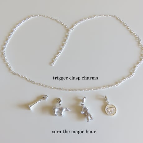 ホッキョクグマのチャームコレクションネックレス　しろくまチャーム　シロクマ好きさんへ　silver925
