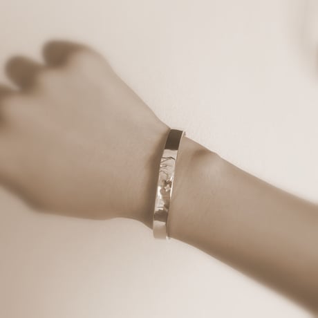 ホッキョクグマのバングル　ブレスレット　Polar bear　silver925　しろくま【受注生産】