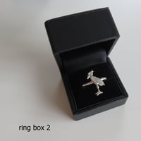 ギフトBOX　リング1本開閉　革風ブラック