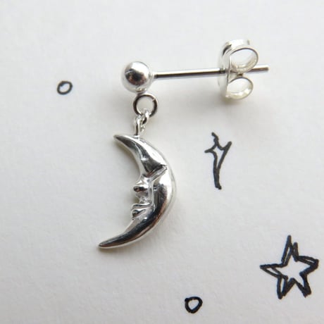 月のゆれるポストピアス　S　三日月のピアス　moon