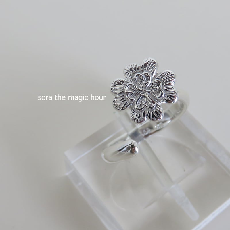 四つ葉のクローバーのフリーリング Four-leaf clover silver 925