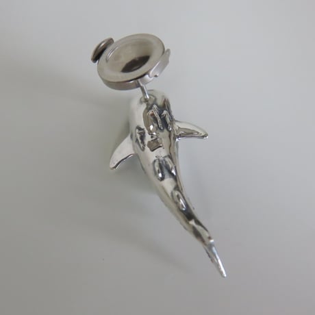 ジンベエザメ　ネックレス　Whale shark necklace　海の生き物好きさんへ　個性的な絶滅危惧種ジュエリー