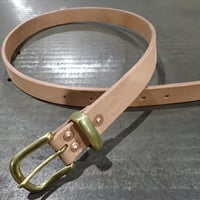 【※受注販売】REW10 LEATHERS RIVETED BELT NATURAL