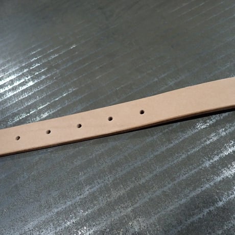 【※受注販売】REW10 LEATHERS RIVETED BELT NATURAL