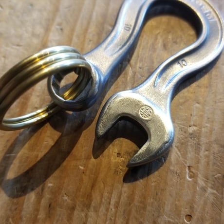 REW10 WRENCH KEYHOOK (Beta)