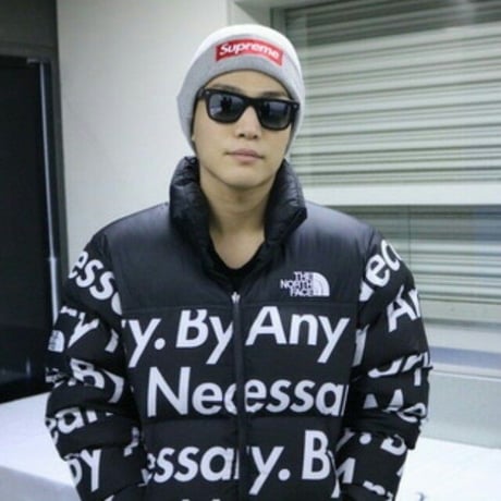 SUPREME×NORTHFACE ダウンジャケット