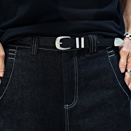 By The R/ Leather belt