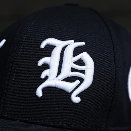 ByTheR/ Embroid  Logo Cap