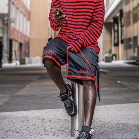 GUAPI/Basket ball shorts Black Red