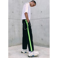 WOSS.official/ Neon Yellow Line pants