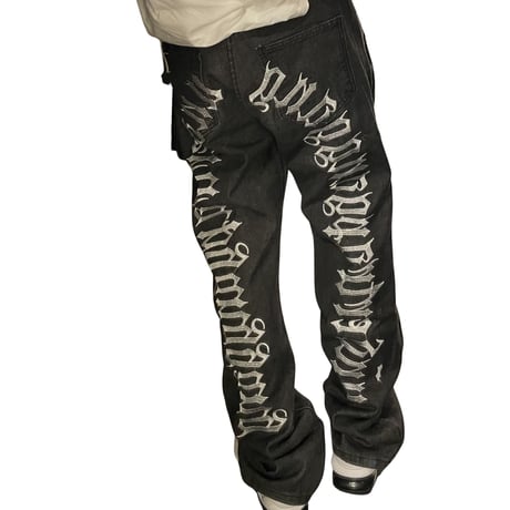 Mismatch NYC/ Embroid Wash Black denim