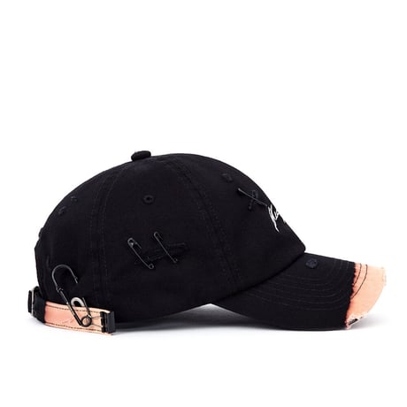 BLACK BLOND/Bleach Custom CAP