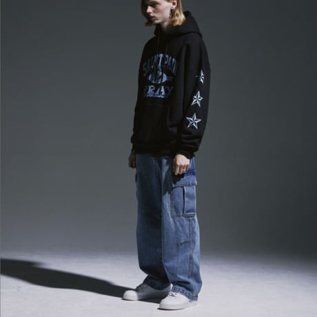 SAINT PAIN/Pray Hands Hoodie "BLACK"
