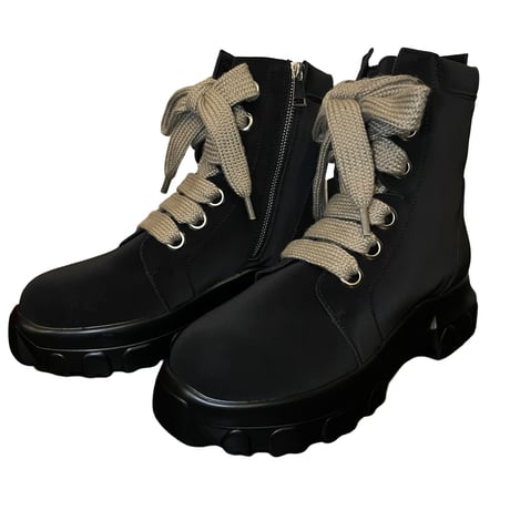 Mismatch NYC/Platform Boots