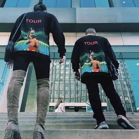 Saint Pablo Tour/official long sleeve