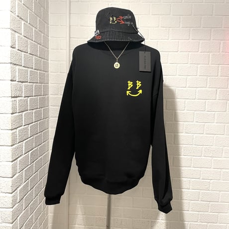 BLACK BLOND/BB logo smile  Crewneck Sweatshirt  (BLACK)