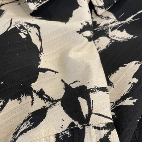 Mismatch NYC/Flower Summer Shirts  (White&Black)