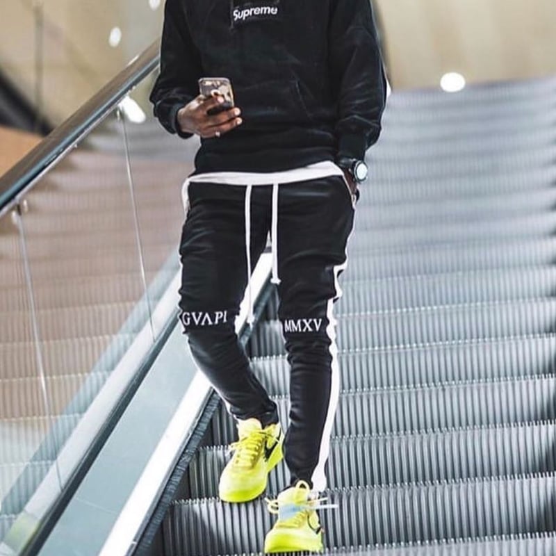 GUAPI/Track Pants BLACK (white line) | BINGOST