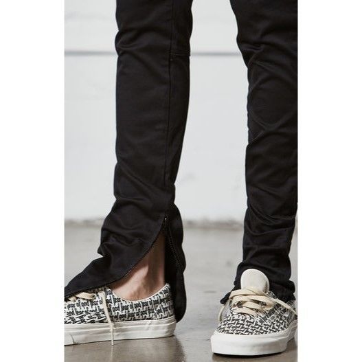パンツ FOG ESSENTIALS Trouser Pants fear of god fit=scale-down,w=1200