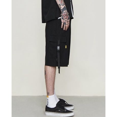 WOSS.official/Stripe Shorts