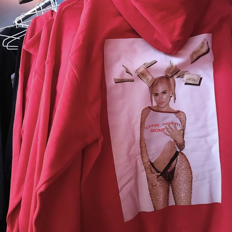 Kylie jenner/official Hoodie RED | BINGOSTAR ・