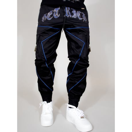 GUAPI/ BLACK ”GET RICH” Cargo pants