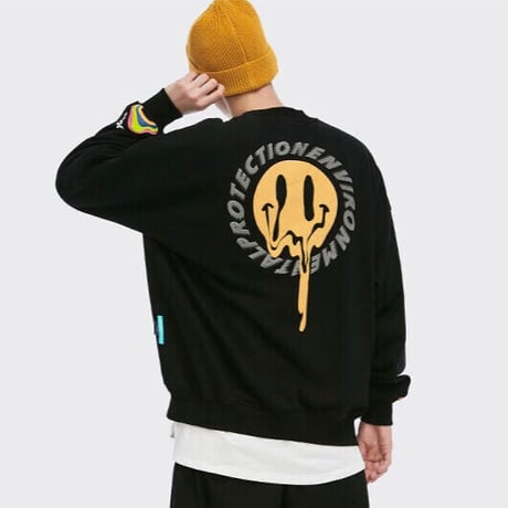 WOSS.official/Smile art Crewneck