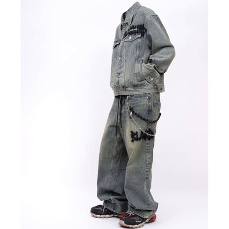 BLACK BLOND/Graffiti Metal Logo Denim Jacket