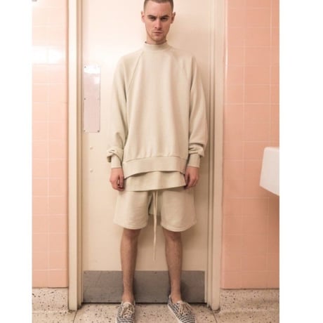 FOG by Fear of God /mock neck crewneck スエット　ベージュ