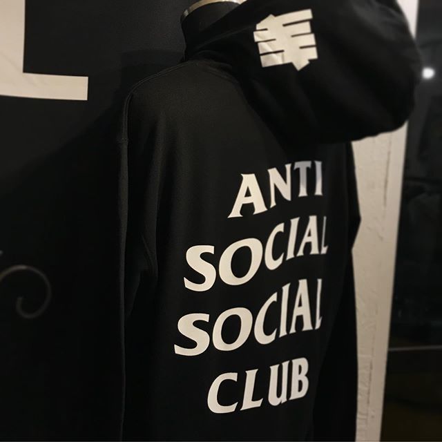 Anti Social Social Club ×UNDEFEATED /LOGO Hoodi