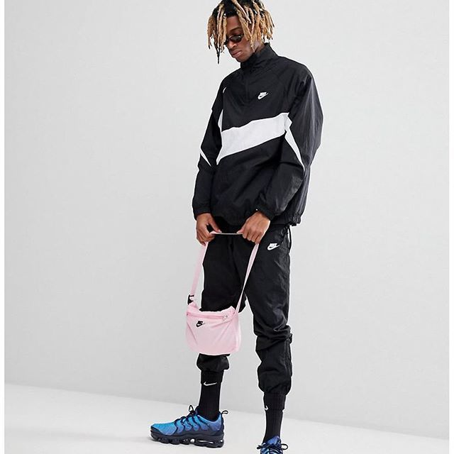 NIKE boarding ゴツナイキアノラックジャケットSサイズ NIKE boarding ゴツナイキアノラックジャケットSサイズ Nike