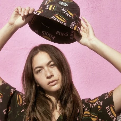 Petals and Peacocks × PINKS  /Bucket Hat  ”BLACK”