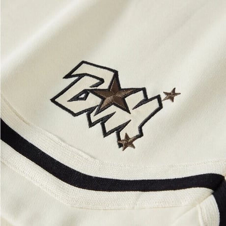 Mismatch NYC/Appliqué basketball Shorts CREAM