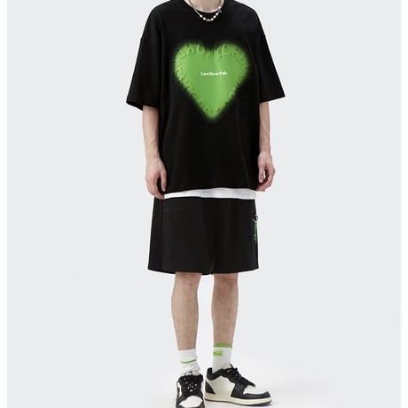 WOSS.official/Oversized HEART Tshirs
