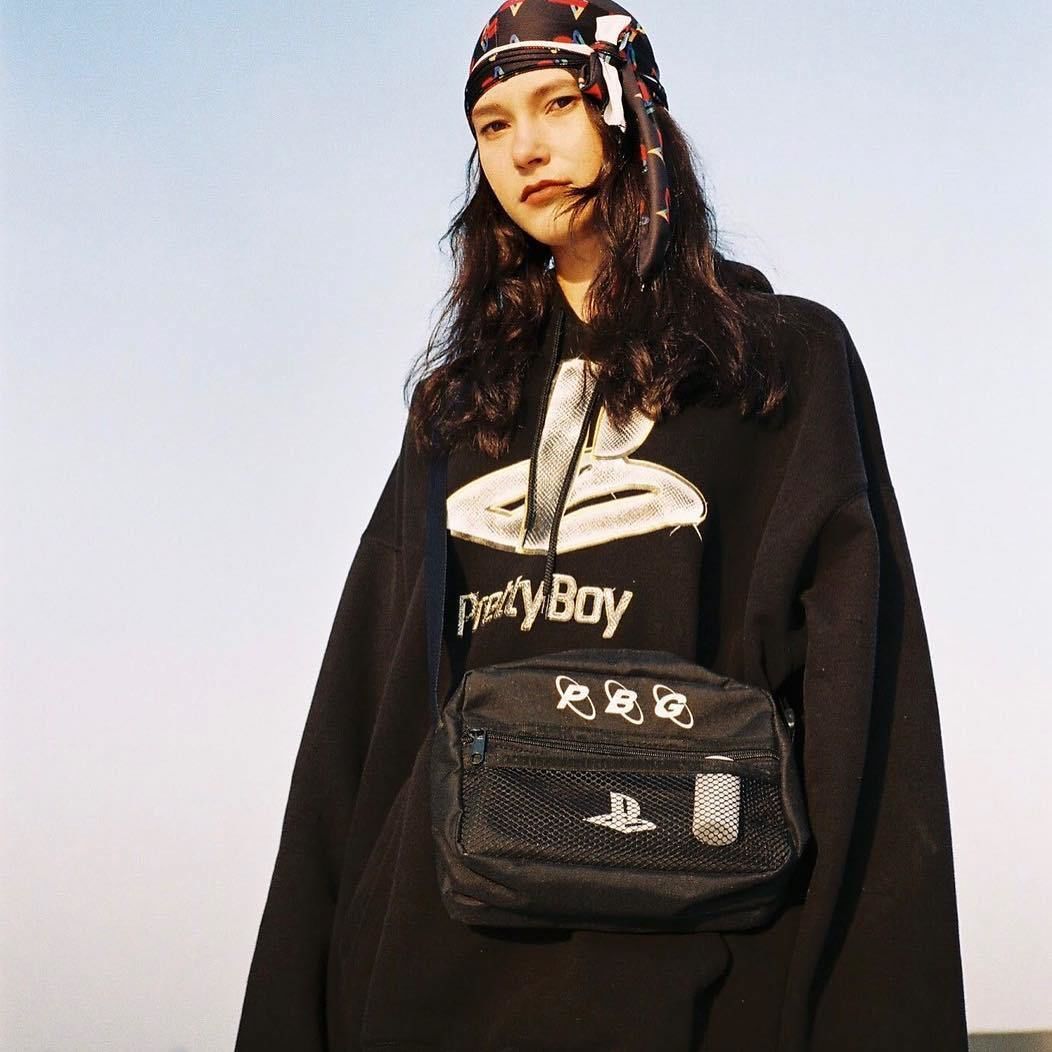 Pretty Boy Gear/Play no game SHOULDER BAG RED
