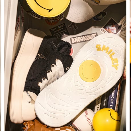 KillWinner ✖︎ SMILEY /Smile Life Sneaker