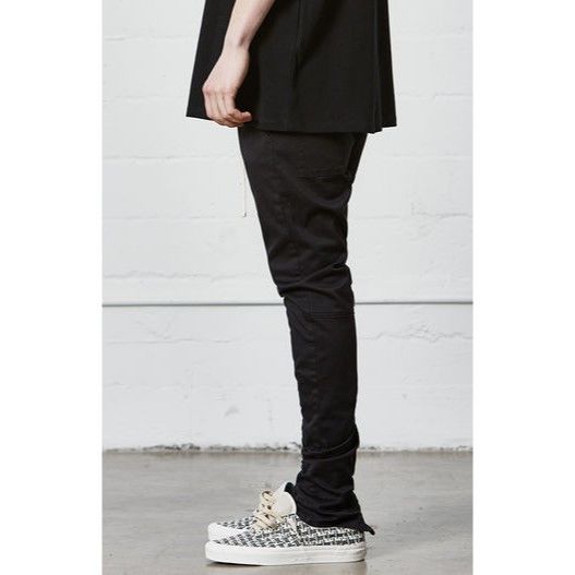 FOG by FEAR OF GOD/ Essentials Trouser Pants |