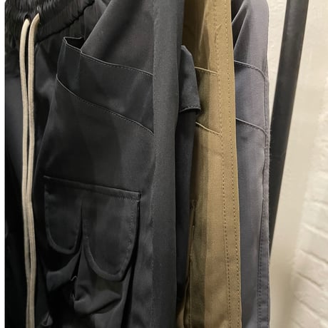 Mismatch NYC/Pocket Cargo pants BLACK/KHAKI