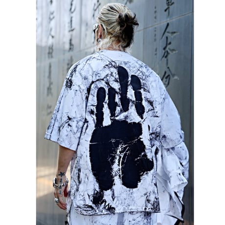 By The R/ Hand Paint Tshirts  WHITE