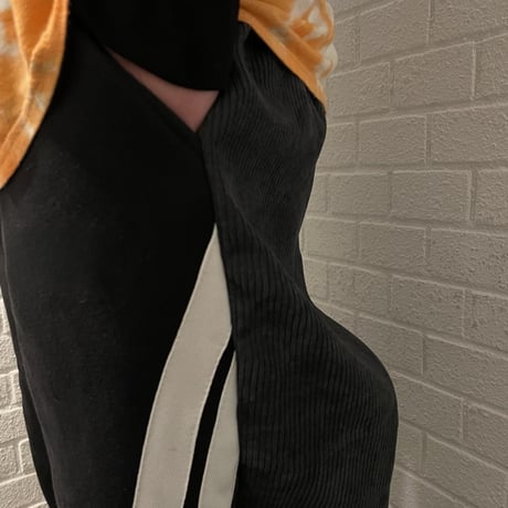 Mismatch NYC/corduroy layered line pants